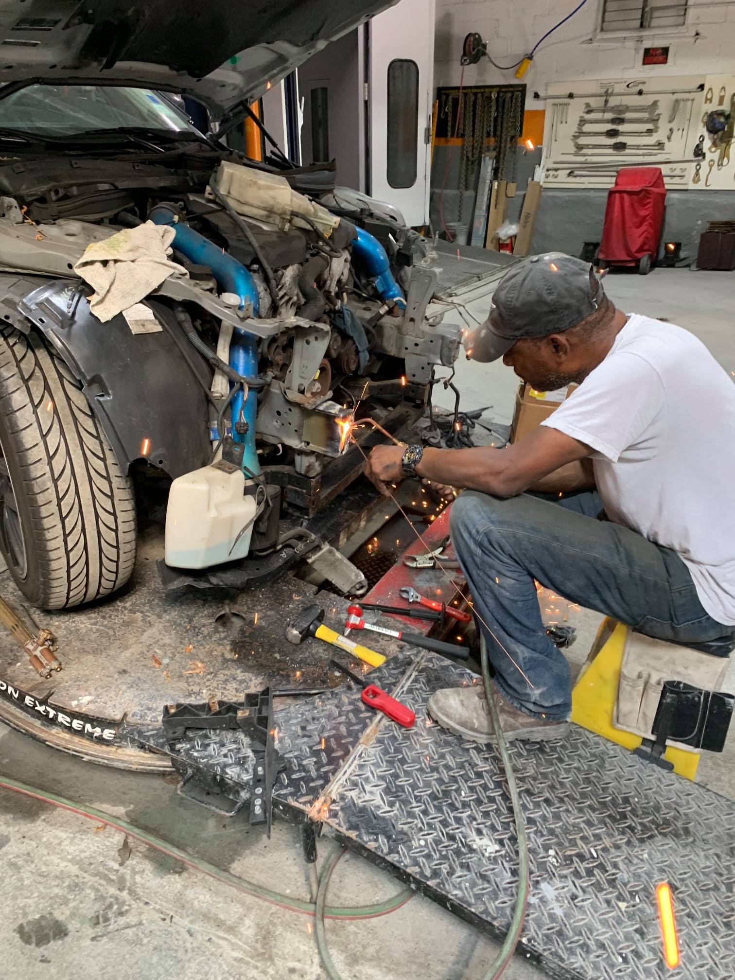 Trini Auto Offers Engine Repairs in Queens, NY 11423